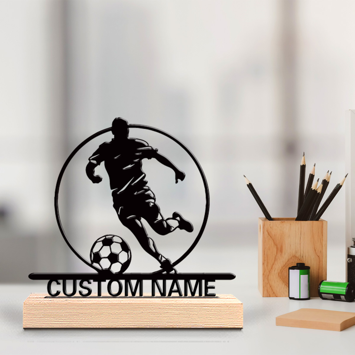 Home Decor Zone - Statua in Metallo Personalizzata di Calciatore