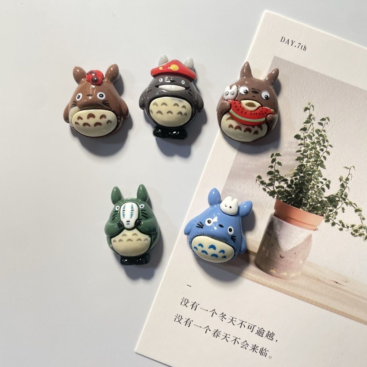 Home Decor Company - Magnete per Frigorifero in Resina Totoro,