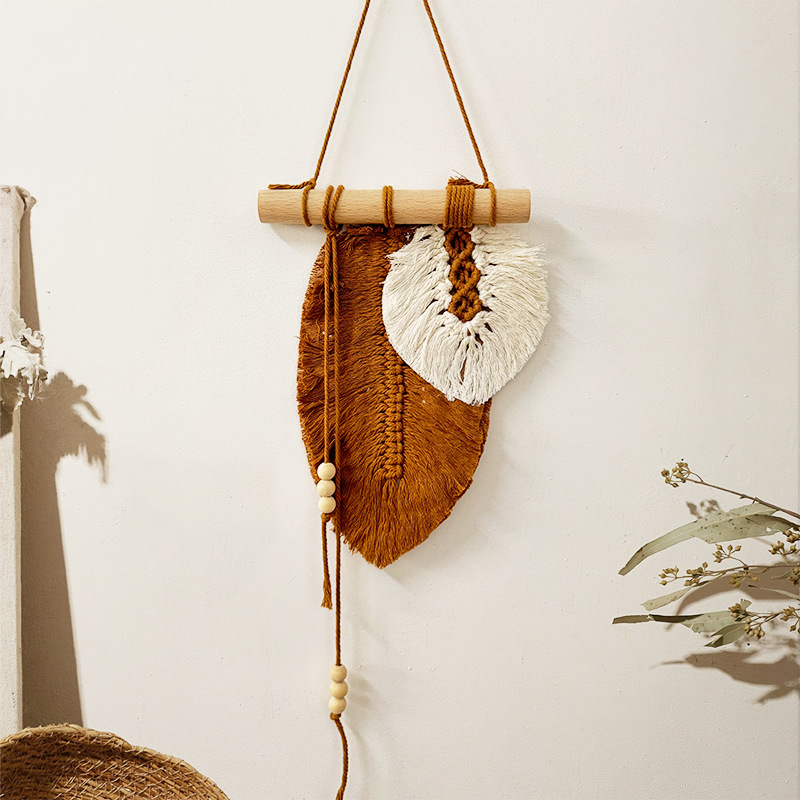 Appeso a parete con foglie di  - Macrame Wall Hanging recensione e prezzo